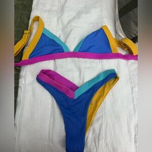 One one bikini size large top and bottom